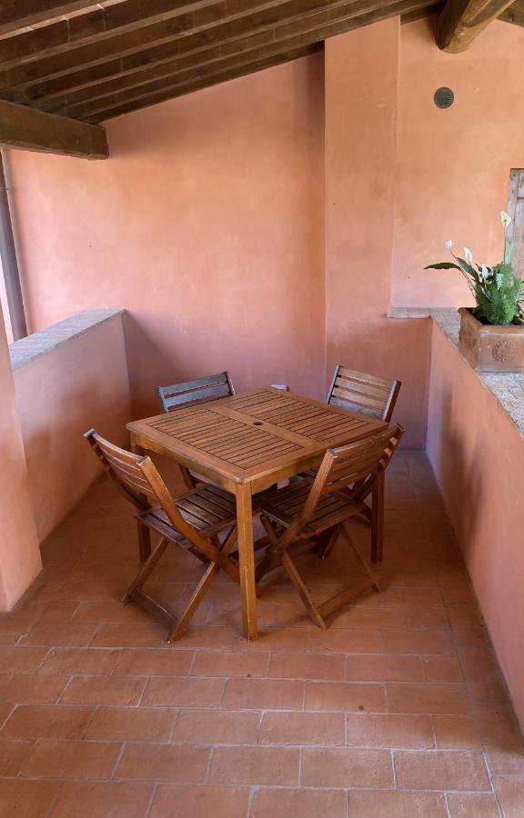 Agriturismo Podere La Casa Palaia Eksteriør bilde